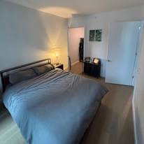 Alon's room