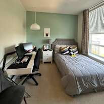 Suki lee's room