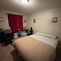 Romina's room