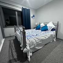 Alet's room