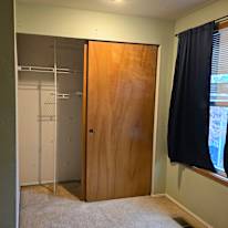 Mercedes's room