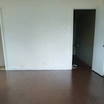 Kingston's room