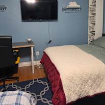 Gwen's room