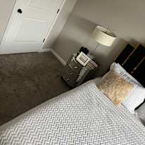 Kenisha Mcclymont Morris's room