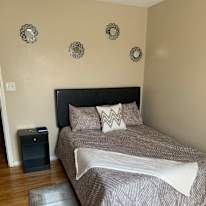Damita Lee's room