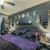 Leona's room