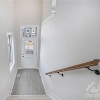 Maple Nestrentals's room