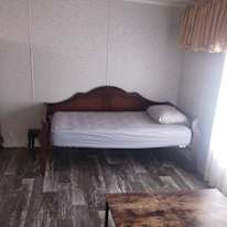 Alan Teiv's room