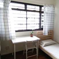 Shu Yih's room
