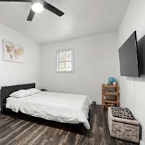 Elliott's room