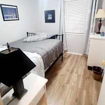 Lloyd R Clarke's room