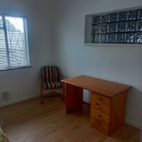 PAROW WEST's room