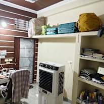 Priyanshu's room