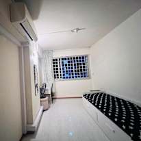 aiswarya's room