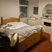 Nury's room