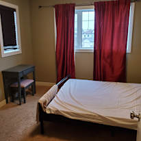 Ivy Winter's room