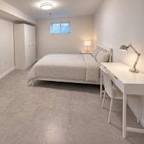Thuy Nguyen's room