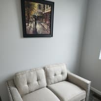 B.'s room