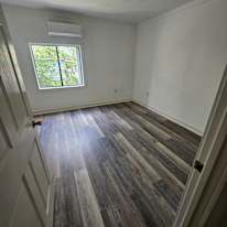 PIE Rentals's room