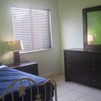 Enrique's room