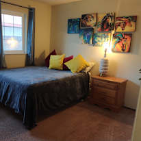 Viviana's room