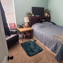 chris's room