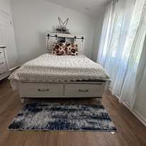 mery lezama's room