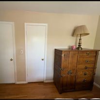 Sara's room