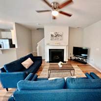Alcove Rooms's room