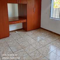 Dean Naidu's room