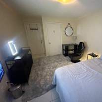 Angelo's room