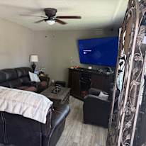 Kiersten Knapp's room