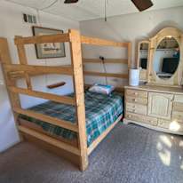 Leo Arancibia's room