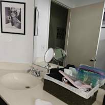 Sheryl Carter's room