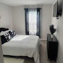 Amoya's room
