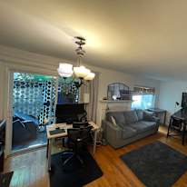 Large PRIVATE BEDROOM with Powder Room Sink - Walk-in Closet - Danbury Connecticut's room