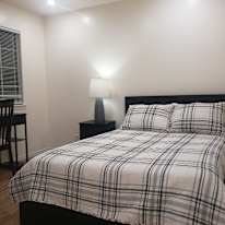 Marinela young's room