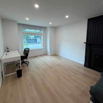 Viviane's room