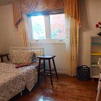 Lien's room