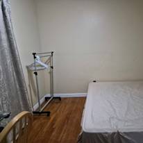 Mea  Kyong Shin's room