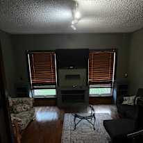 Jules's room