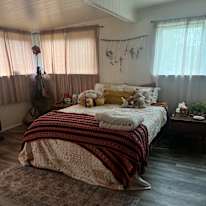 Hannah's room