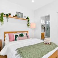 Alicia's room