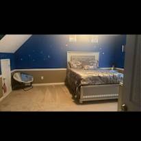 Latoya domeanell profit's room
