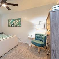 Dessie's room