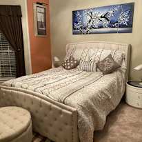 Plano private's room