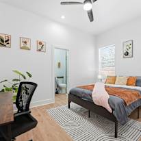 PadSplit's room