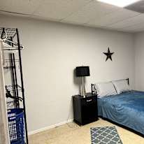 Jonnie's room
