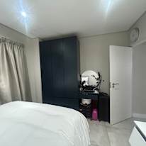 Sinovuyo's room