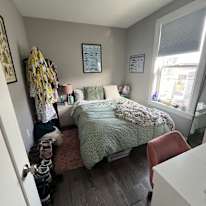 Lina's room